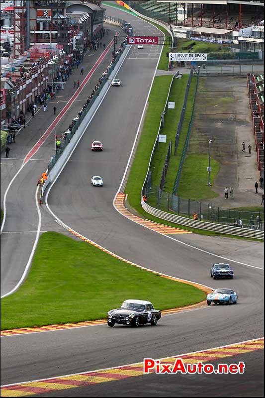 MG B numero39 dans le raidillon, Spa-Six-Hours