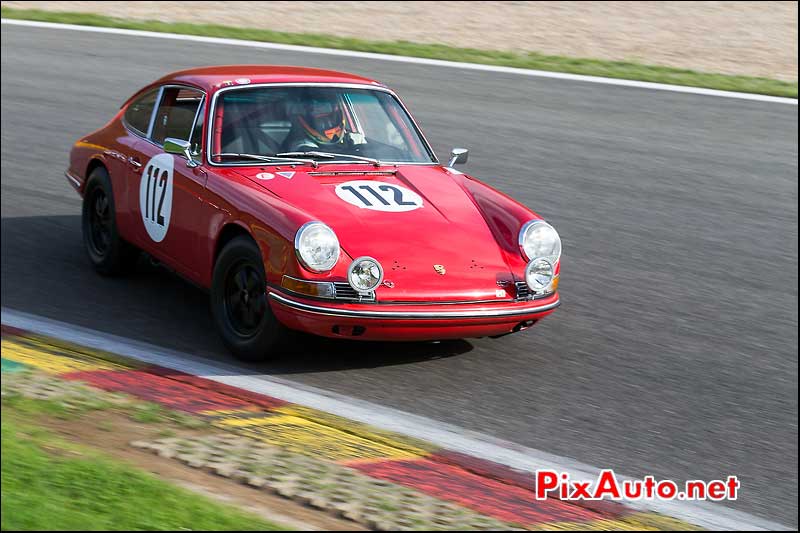 Porsche 911 en derapage, Spa-Six-Hours
