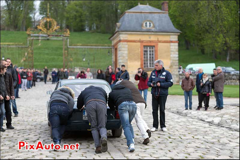 depart chateau dampierre alfa romeo, Tour Auto 2013