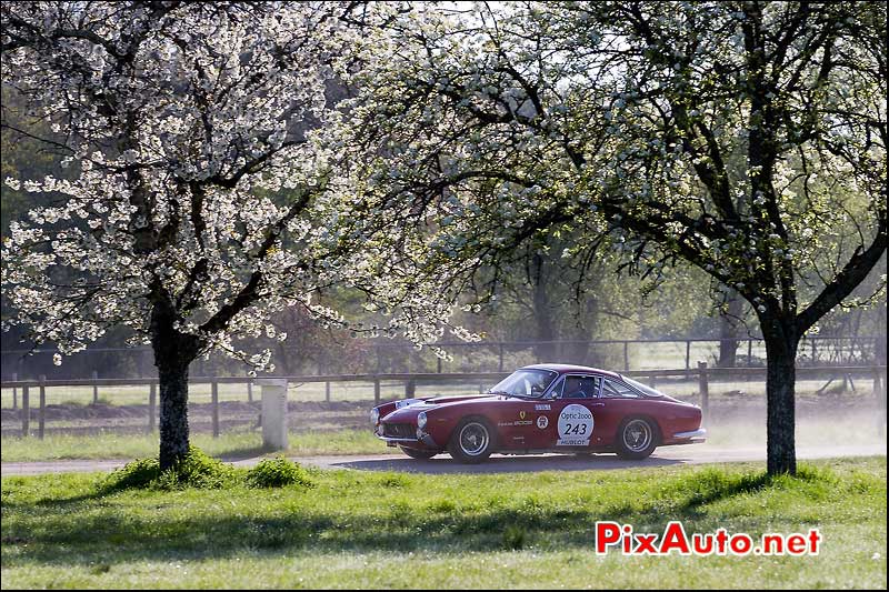Ferrari 250gt Lusso, n243, Tour Auto chateau Chambord