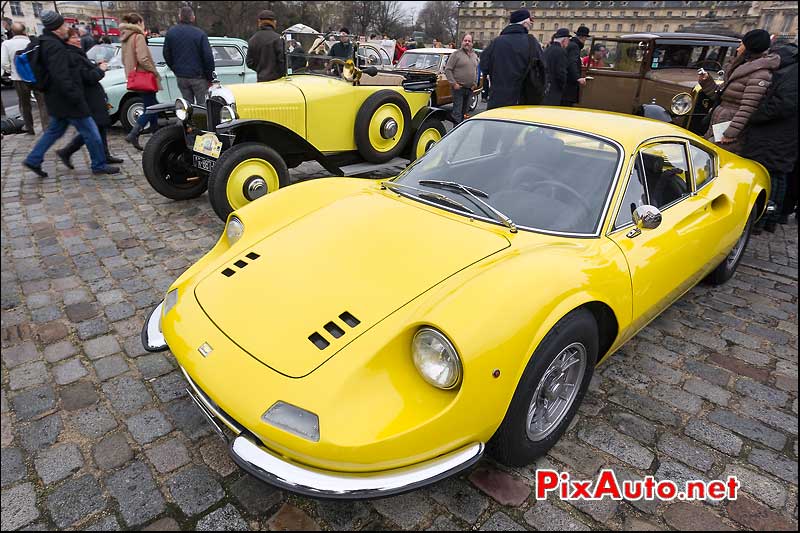 dino ferrari, place des invalides, traversee de paris