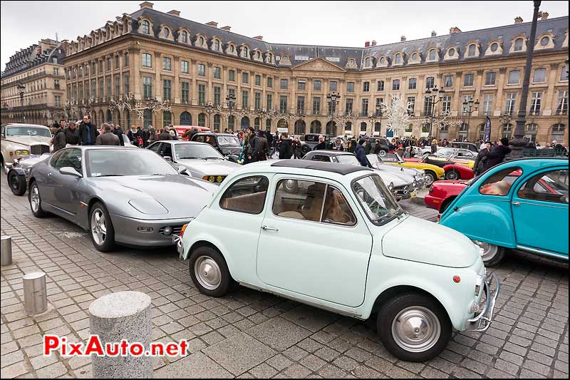 fiat 500 et ferrari, traversee de paris