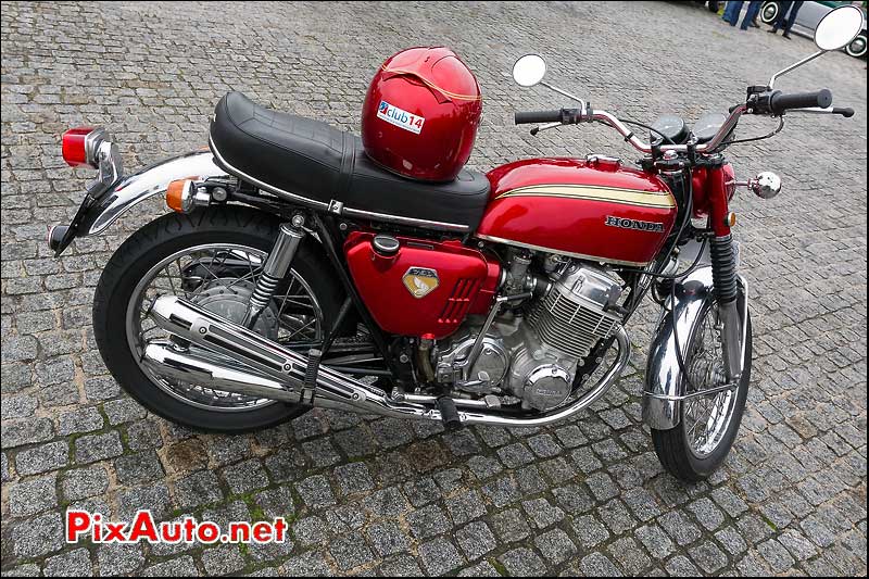 honda cb750four, place des invalides, traversee de paris