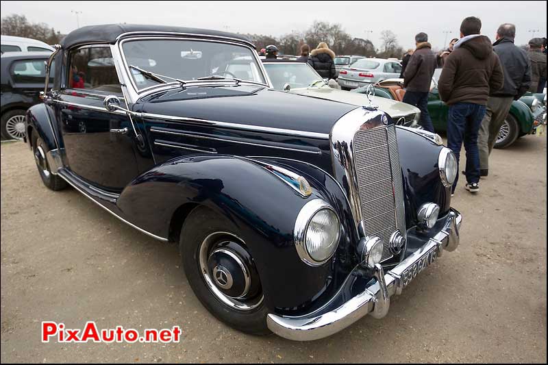 mercedes-benz 220a cabriolet, esplanade chateau de vincennes