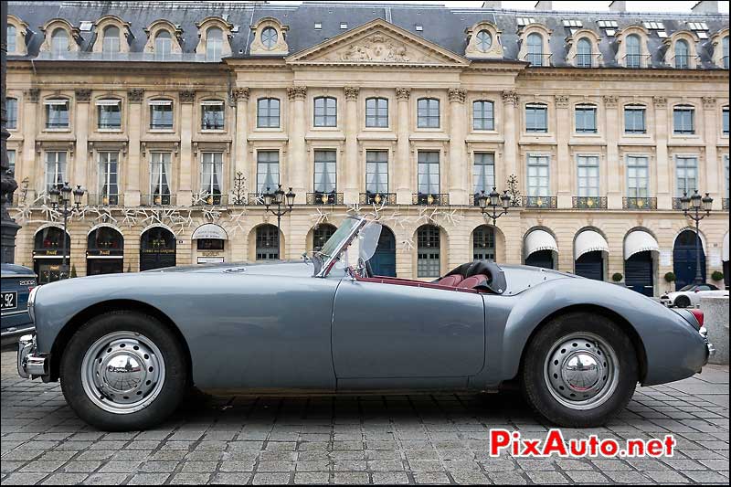 roadster mg-mga, place vendome, traversee de paris 2013