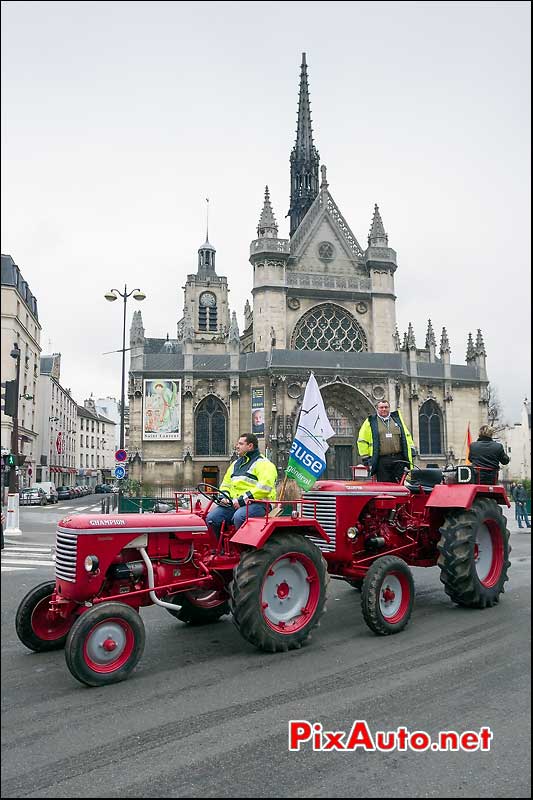 tracteur champion, traversee de paris 2013