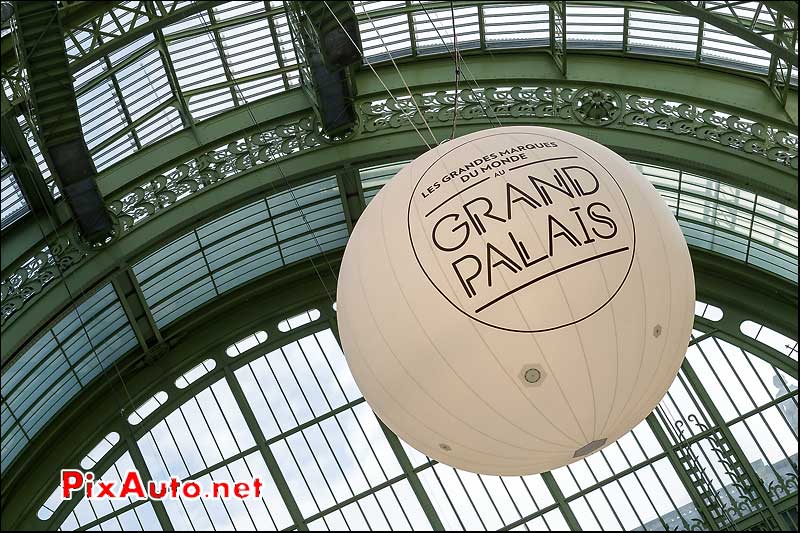 nef grand palais, presentation bonhams