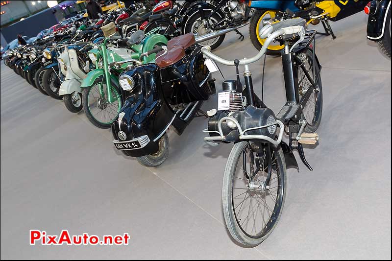 Velosolex 2200, exposition Bonhams grand palais