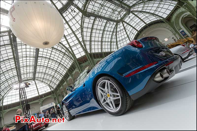 presentation Ferrari California T, Grand Palais, Tour-Auto-Optic-2000