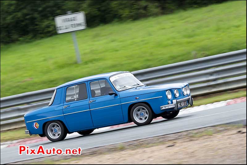 Renault 8 Gordini Bleu, virage de la Ferme Autodrome