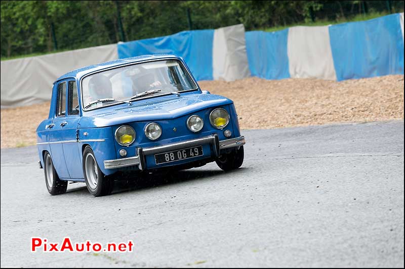 R8 Gordini en travers, Autodrome Heritage Festival 2014