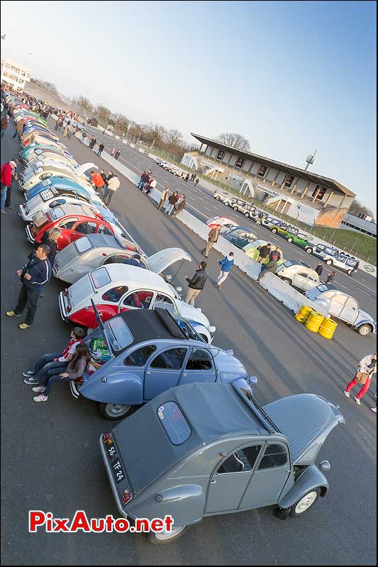 Soiree Capot ouvert Montlhery, Afterworrk Special 2 CV