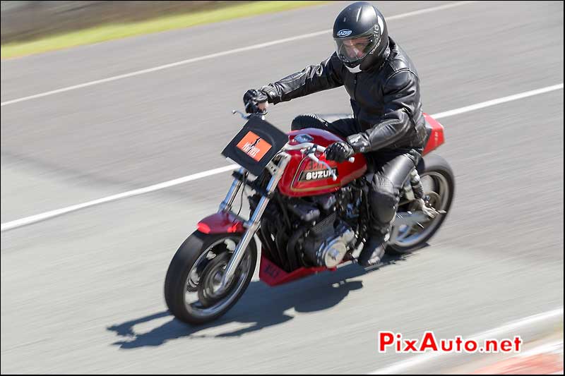 Moto de Course Suzuki, Cafe Racer Festival 2014