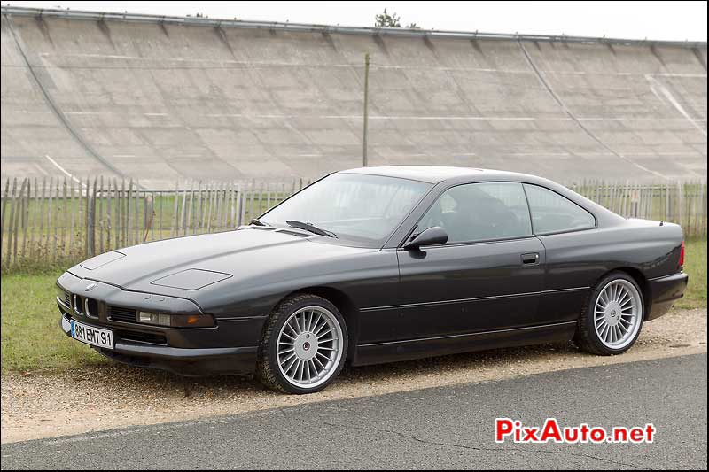 Youngtimers Festival autodrome Linas-Montlhery, BMW 850