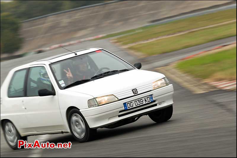 Youngtimers Festival a Linas-Montlhery, Peugeot 106