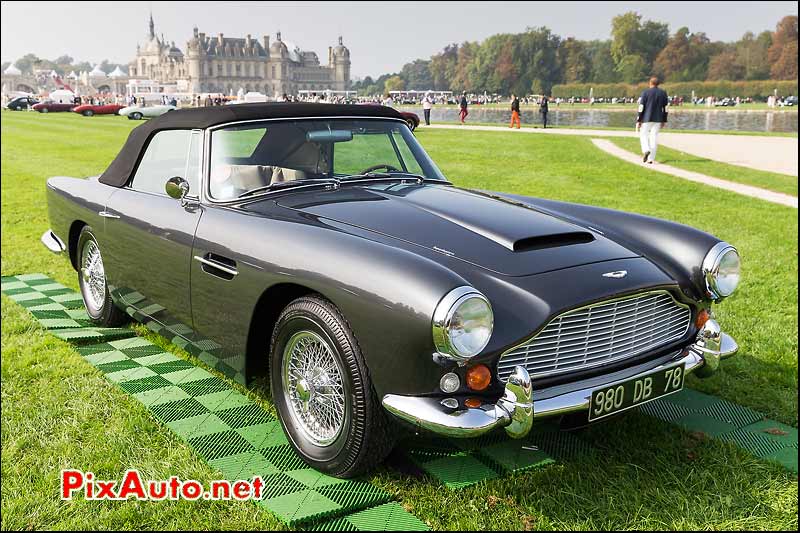 Chantilly Art et Elegance, Aston Martin DB4 Cabriolet