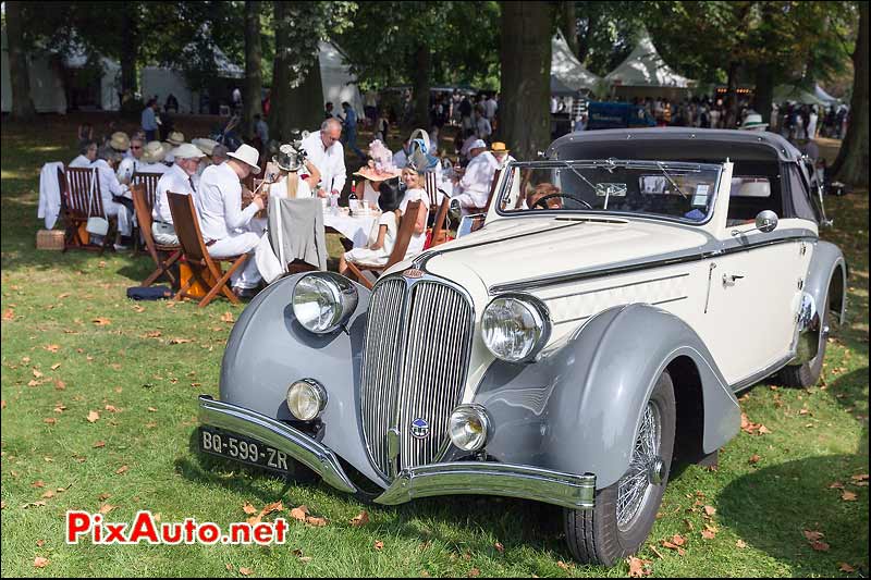 Chantilly Arts et Elegance, Delahaye 135M Cabriolet