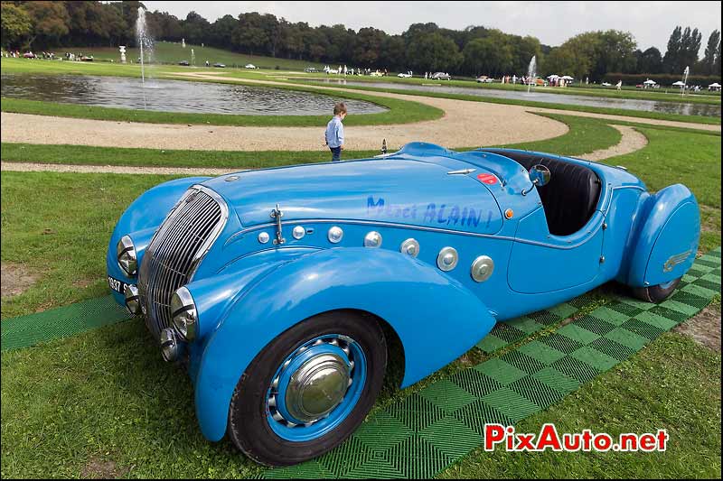 Chantilly Art et Elegance, Peugeot 402 Darlmat Roadster