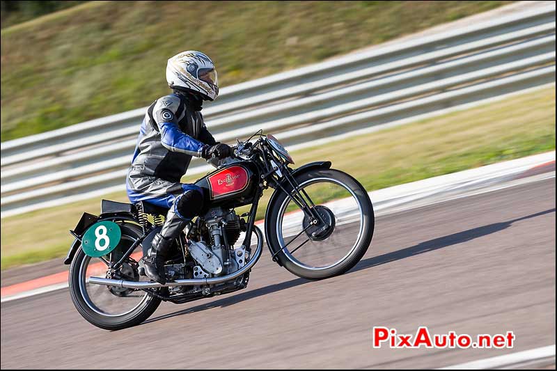 D320 Excelsior 250 Manxman Special, Coupes Moto Legende