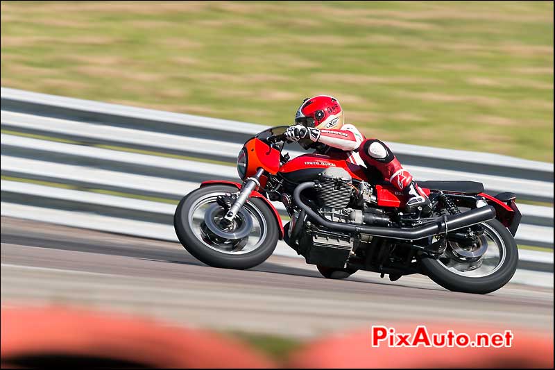 H757 Moto Guzzi 850 Le Mans 1976, Coupes Moto Legende