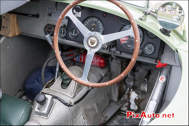 Jaguar Type-C Tableau-de-bord,  90ans d'innovation au Mans Classic