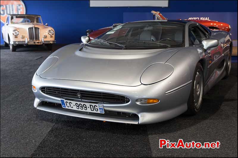 Jaguar XJ 220, vente Artcurial Le Mans Classic 2014