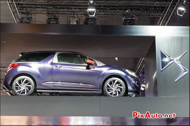 Mondial Automobile Paris, DS3 Ines De La Fressange