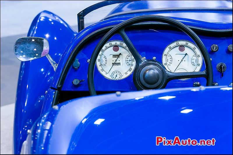 Compteur Roadster 402 Darlmat, Arcurial Salon Retromobile