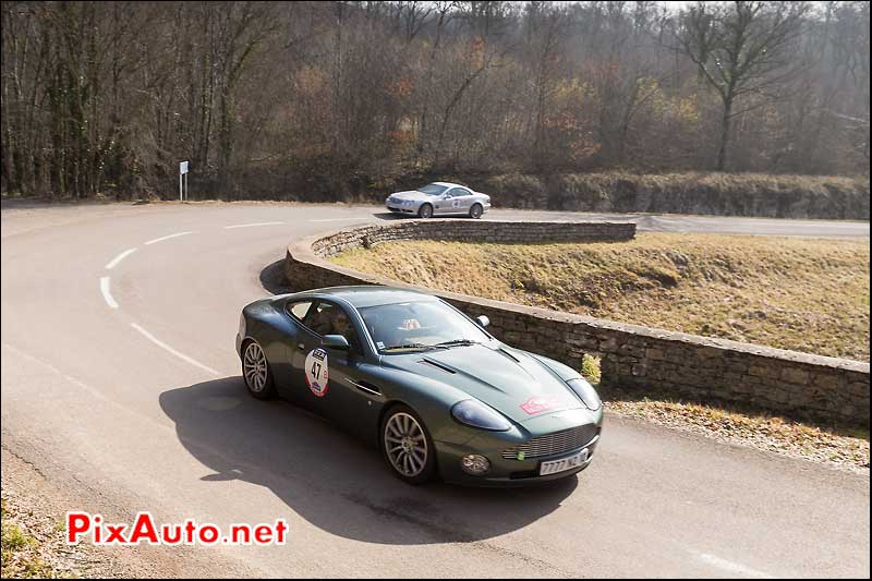 Aston Martin Vanquish, coteau Prenois, Rallye-de-Paris 2014