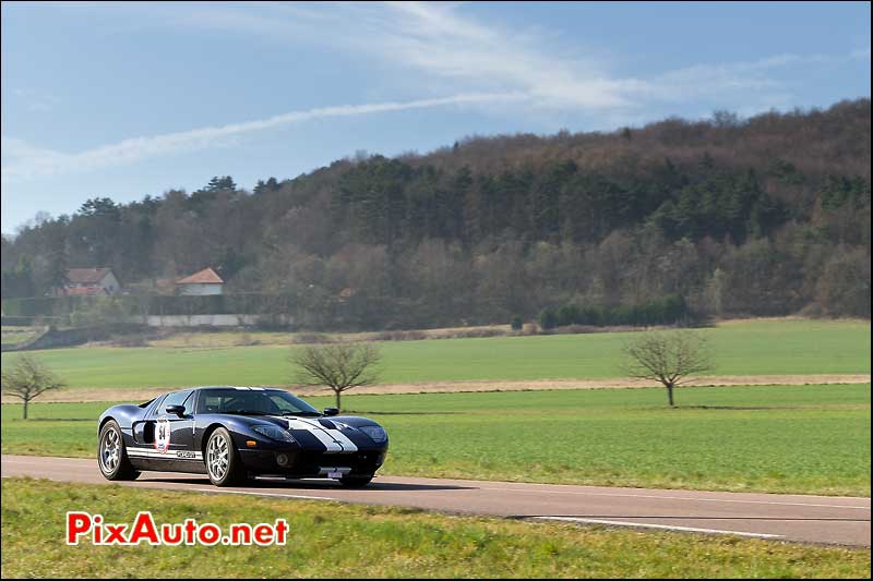 Ford GT #54, route de campagne Bourgogne, 21e Rallye-de-Paris