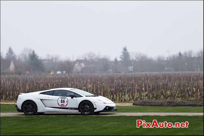 Lamborghini Superleggera #66, vignoble chateau Meursault, 21e Rallye-de-Paris