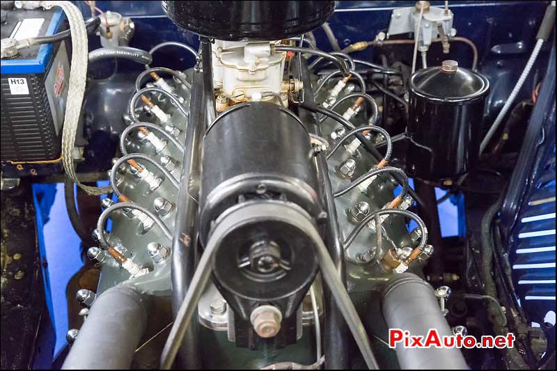 Salon Automedon, Moteur V12 Lincoln Zephyr