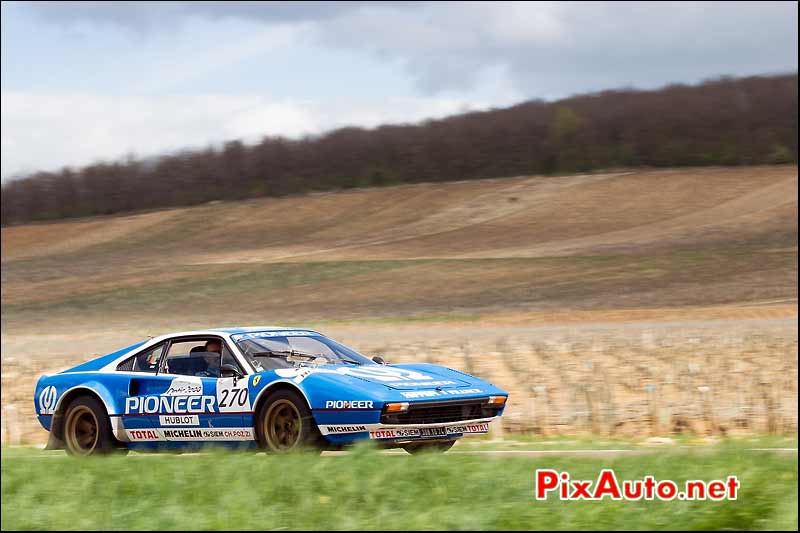 Ferrari 308 Gr4 Michello, Vignes de Chablis, Tour-Auto-Optic-2000