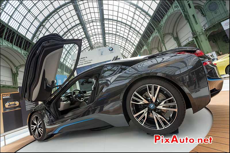 Presentation Nouvelle BMW I8, Tour Auto Optic 2000