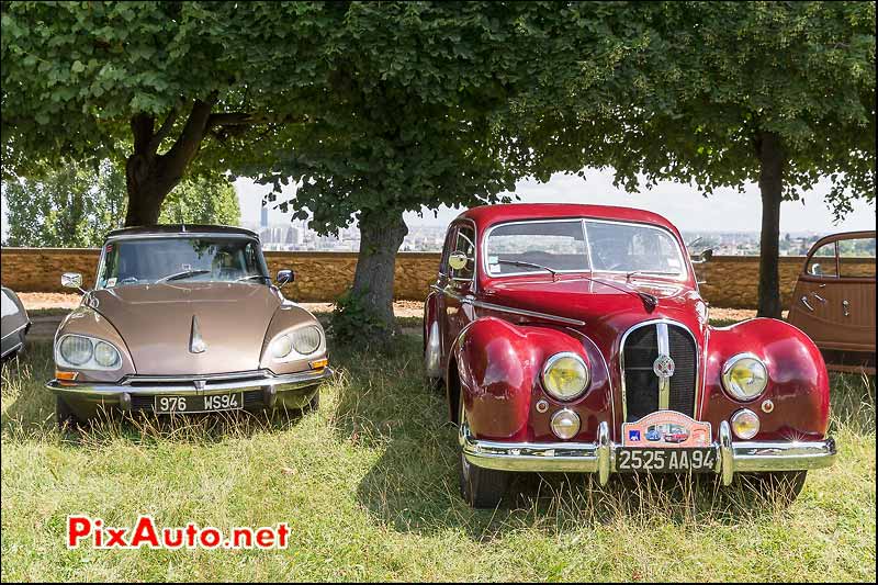 Berlines Citroen DS et Hotchkiss, Traversee de Paris estivale