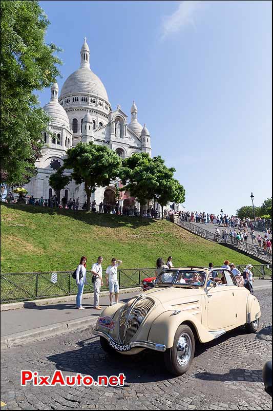 Coach Peugeot 402b, Traversee de Paris estivale