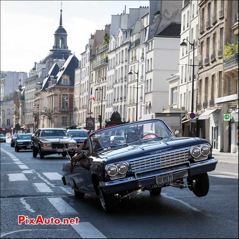 Lowrider Chevrolet Impala Convertible, Traversee de Paris estivale