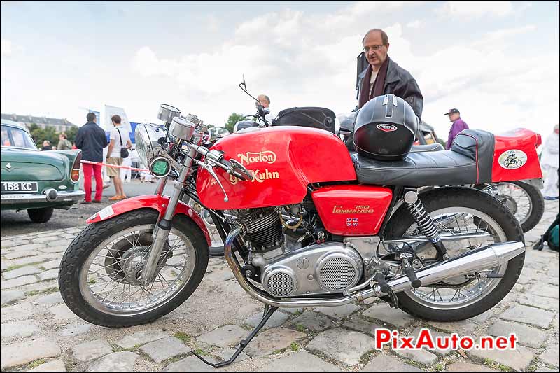 Norton Gus-Kuhn 750 commando, Traversee de Paris estivale