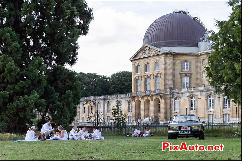 Peugeot 504 Cabriolet, Traversee de Paris estivale