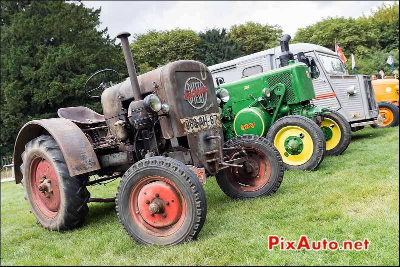 Tracteur Agricole Eicher Luftgekuhlt, Traversee de Paris estivale