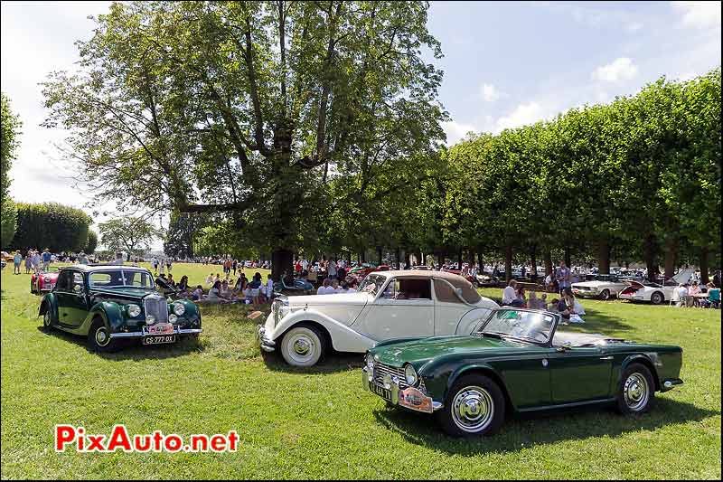 Voitures Anglaises esplanade Meudon, Traversee de Paris estivale