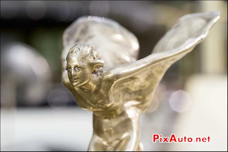 Mascotte Spirit Of Ecstasy, ventes Bonhams Paris