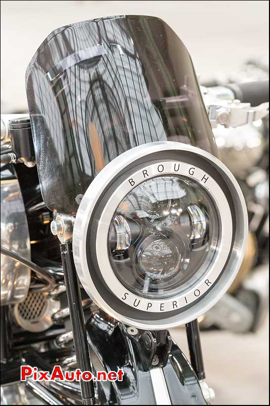 Phare Brough Superior SS100, vente Bonhams Paris