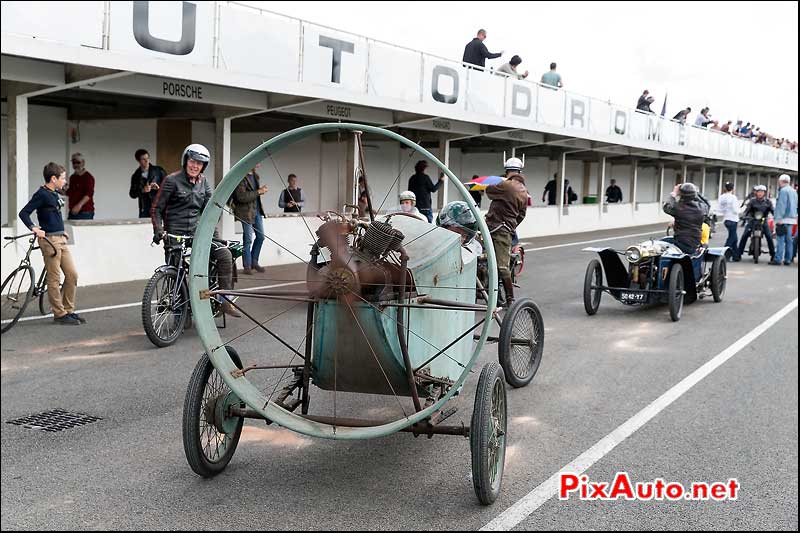 Vintage Revival 2015, Leyat Helica voiture a Helice