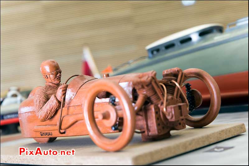 Vintage Revival Montlhery 2015, Sculpture Tricyclecar Guillaume Moreau