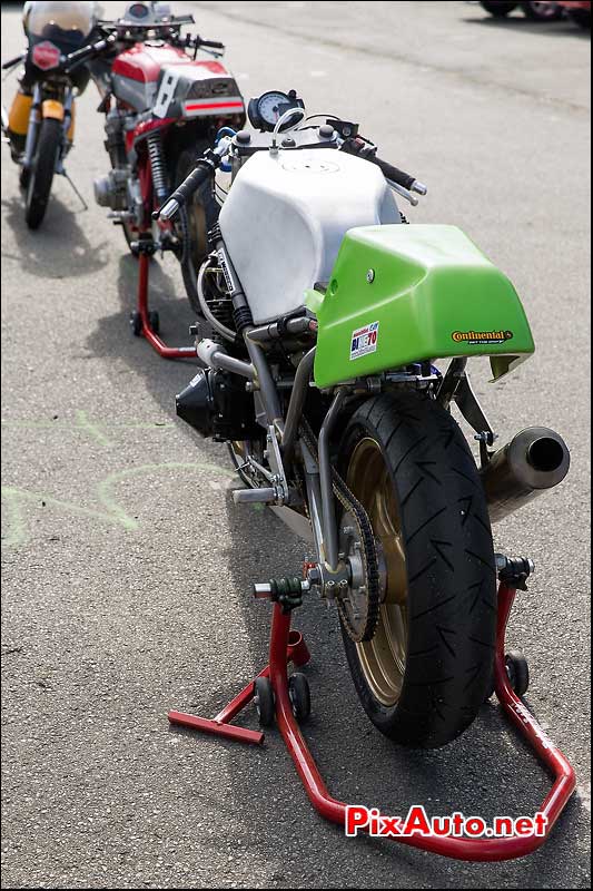 Classic Machines 2015, Kawasaki a Cadre Harris