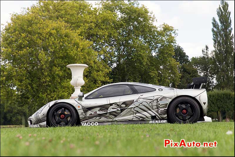 Chantilly-Arts-&-Elegance-Richard-Mille, Art Car McLaren Signee Cesar 1995