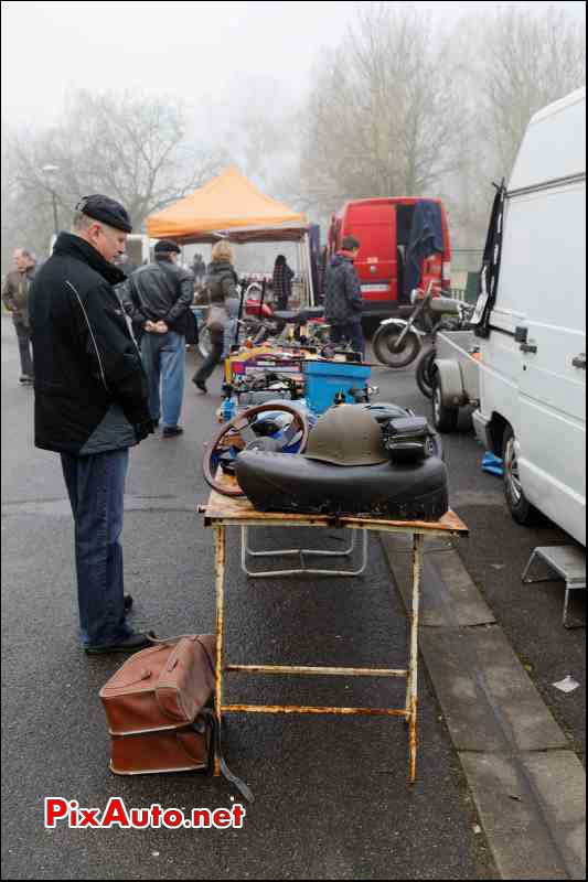 Bourse echanges Ezanville stand exterieur