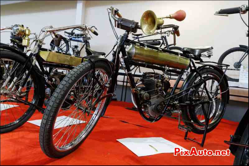 Bourse echanges Ezanville, Peugeot 380cc