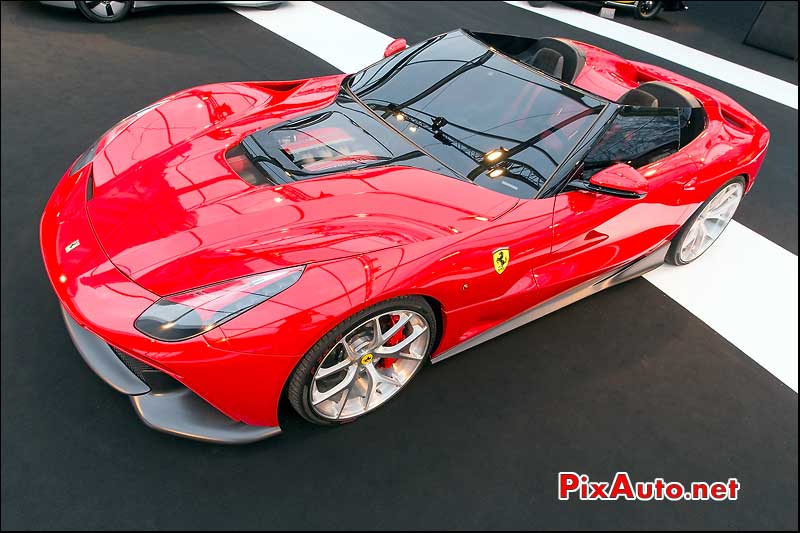 Exposition Concept-Cars, Ferrari F12 TRS